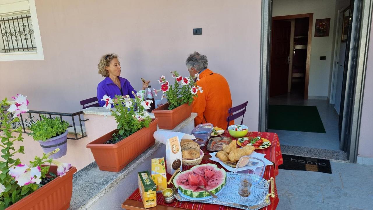 Kalaja Inn Krujë エクステリア 写真