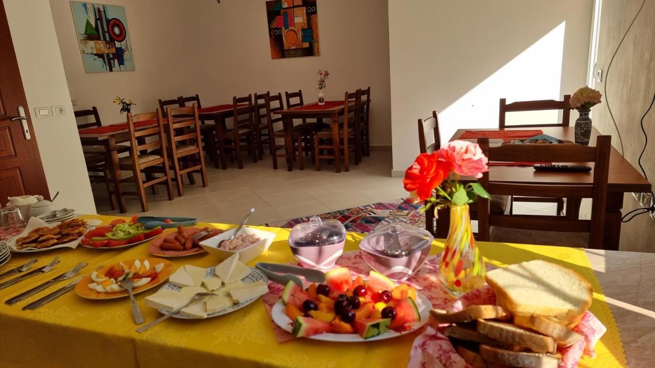 Kalaja Inn Krujë エクステリア 写真