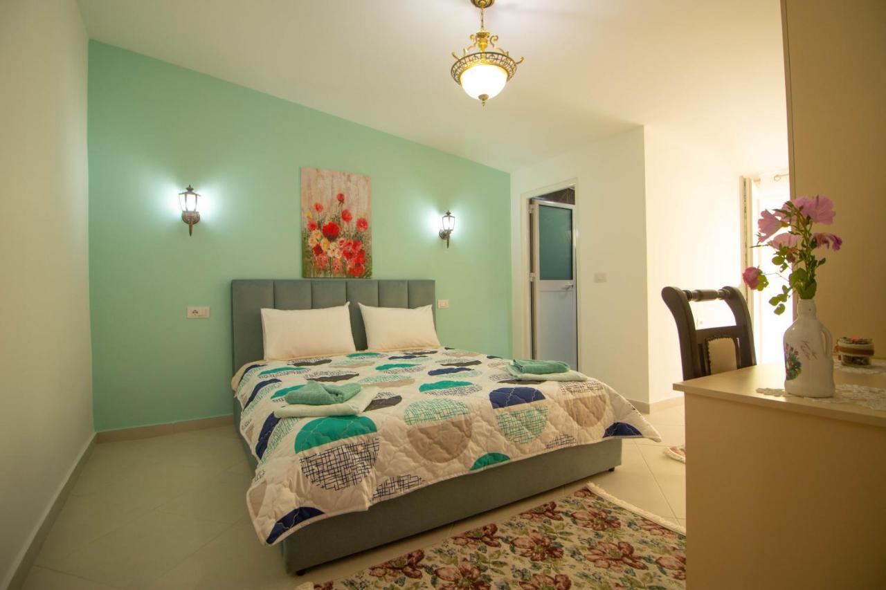 Kalaja Inn Krujë エクステリア 写真